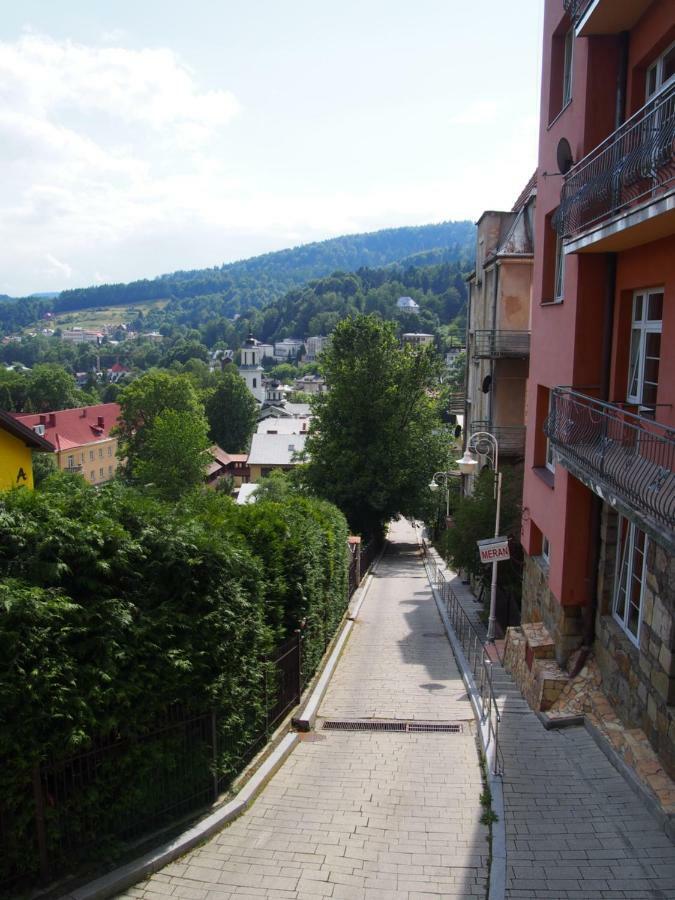 Zajazd Meran Krynica Zdroj Εξωτερικό φωτογραφία